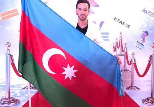 Азербайджанский участник «Новой волны»: «Чувствую огромную поддержку Азербайджана и России» (Видео)