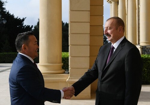 Состоялась встреча президентов Aзербайджана и Монголии (Фото-Обновлено)