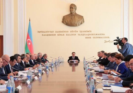 Кабмин Азербайджана одобрил проект госбюджета на 2019г