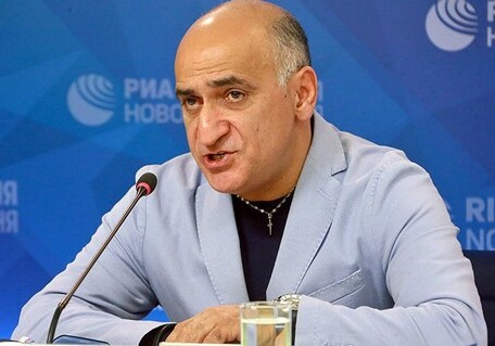 Погосян: «Почему власти Армении не реагируют на антироссийские призывы в стране?» 