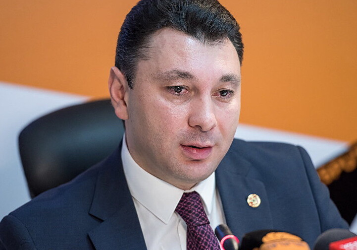 Шармазанов: «Получается, что за ночь люди меняют политические взгляды»