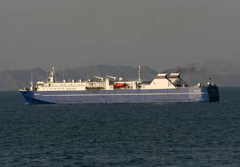 Азербайджанские пограничники эвакуировали с иранского судна отравившихся моряков (Обновлено)