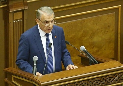 Спикер парламента Армении не будет участвовать в выборах