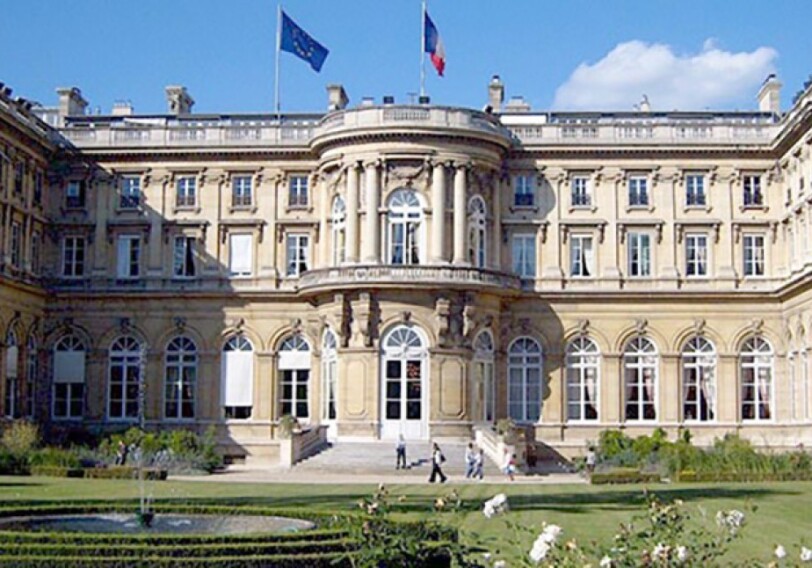 МИД Франции: Официальный Париж не признает Нагорный Карабах, провозгласивший себя республикой