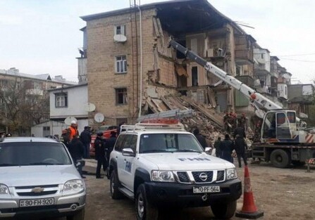 В Гяндже в 4-этажном доме произошел взрыв, есть погибшие (Обновлено-Фото-Видео)