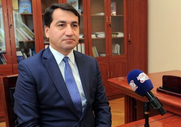 Хикмет Гаджиев: «Подписанные документы ясно показывают практическое значение визита Президента Азербайджана в Туркменистан»