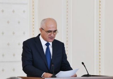 Азербайджан изолировал Армению от всех региональных транспортных проектов –глава Минэкономики