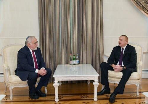 Президент Азербайджана принял известных религиозных деятелей США