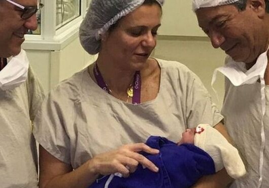 Женщина родила здорового ребенка после пересадки матки от мертвого донора