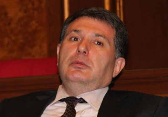 Обвиняемый в получении взятки армянский депутат пытался сбежать