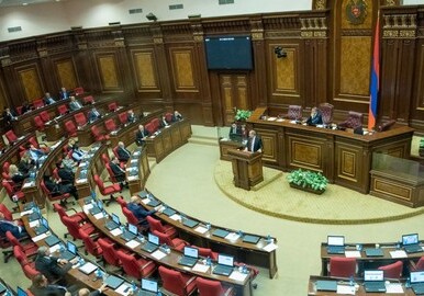 В новом парламенте Армении будет 44 оппозиционных депутата