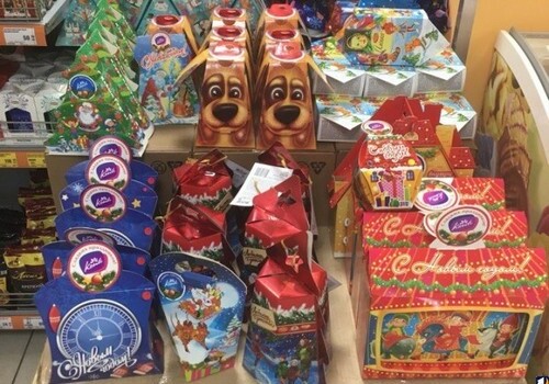 Агентство продбезопасности дало рекомендации родителям по выбору новогодних подарков