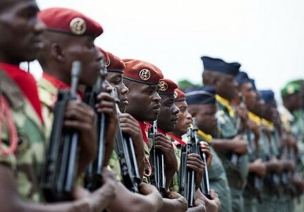 В Габоне произошел военный переворот (Обновлено)