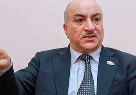 Азербайджанский депутат предложил переименовать календарные месяцы