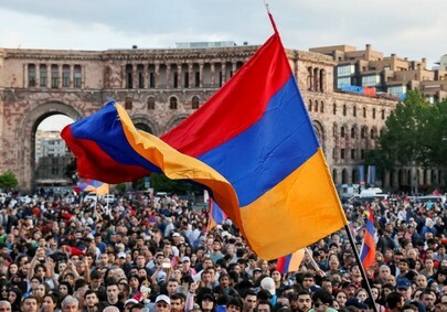 Нет у революции конца: в Армении не прекращаются акции протеста