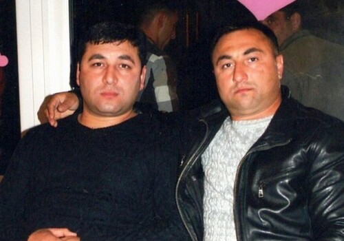 Братья-азербайджанцы спасли целую семью из горящей машины в Украине (Видео)