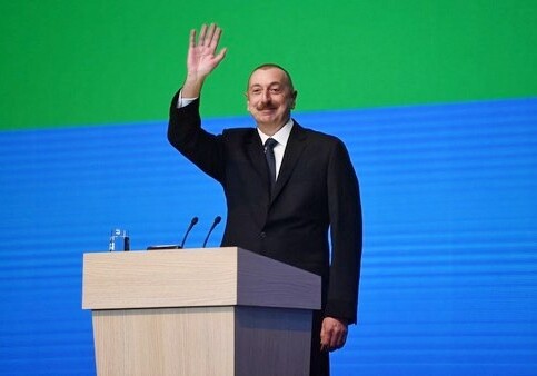 Президент Ильхам Алиев принял участие в республиканском совещании, посвященном Дню молодежи Азербайджана (Фото)