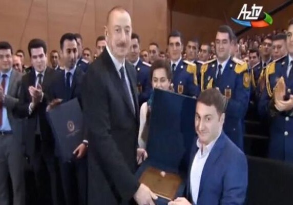 Благородный жест Ильхама Алиева вызвал овации (Видео)