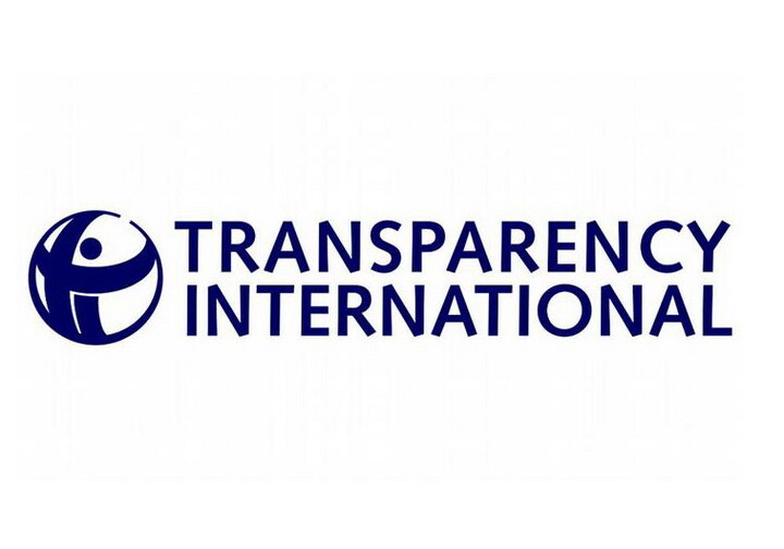 Оценивающая уровень коррупции Transparency International сама в ней погрязла