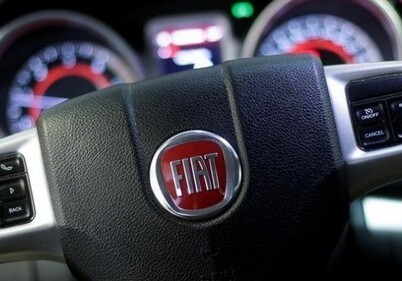 Fiat Chrysler отзывает почти 900 тысяч автомобилей