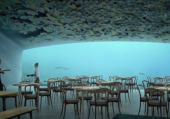 В Норвегии открылся самый большой в мире подводный ресторан (Фото-Видео)