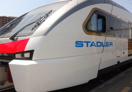 Первый пассажирский поезд для БТК доставлен в Турцию
