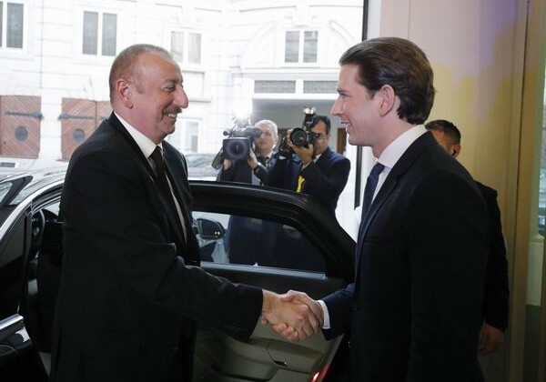 Ильхам Алиев встретился с федеральным канцлером Австрии Себастьяном Курцем в Вене (Фото-Обновлено)