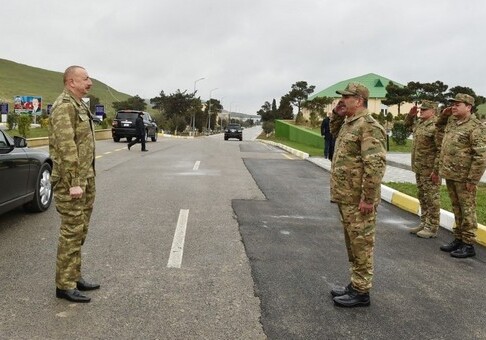 Президент Азербайджана посетил воинскую часть Сил специального назначения (Фото-Видео-Обновлено)