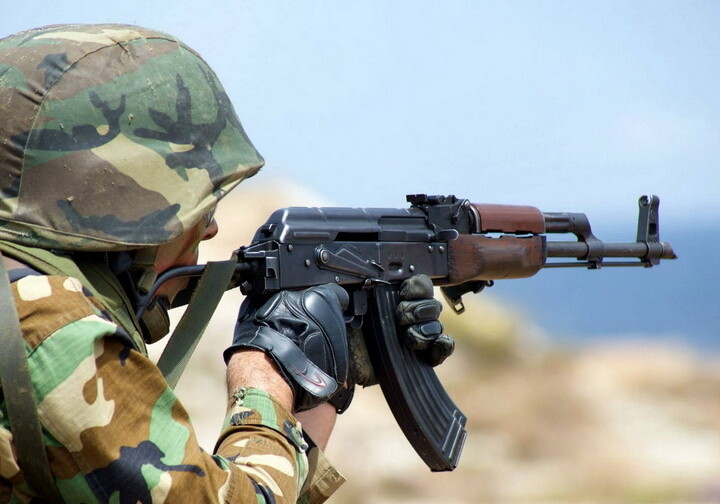 Противник 24 раза за сутки обстрелял позиции Азербайджанской армии