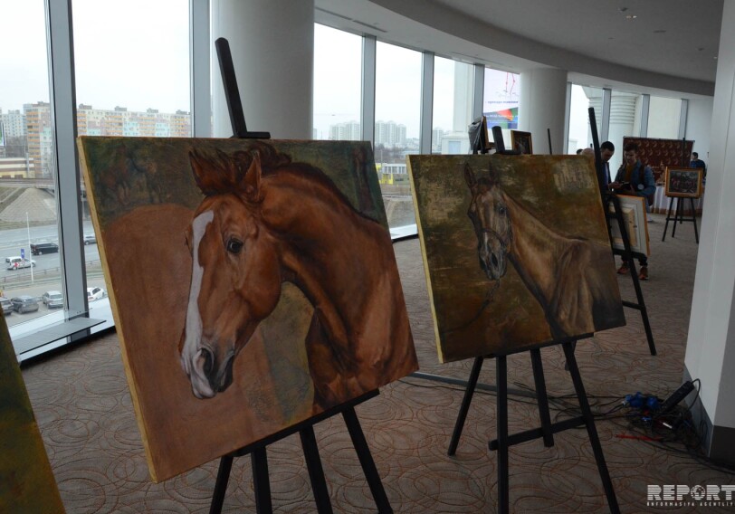 Выставка, посвященная карабахским лошадям, проходит в Москве (Фото) 