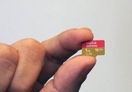 В продаже появилась первая карта microSD на 1 Тбайт