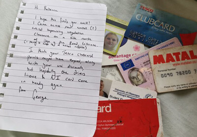 Жительнице Британии вернули украденный 10 лет назад кошелек