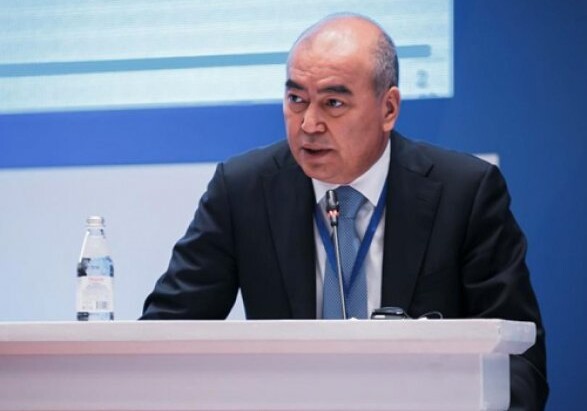 Казахстан договаривается о транзите своей нефти через Азербайджан