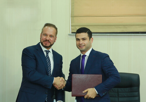 Omni World Holdings вложит $10 млн в развитие сферы малого и среднего бизнеса в Азербайджане
