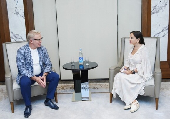 Лейла Алиева встретилась с послом доброй воли ООН Вячеславом Фетисовым