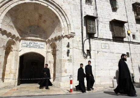 В Иерусалиме 60 армян избили двух евреев