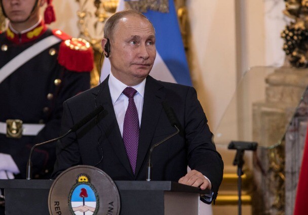 Путин о своем отношении к гомосексуальности: «Некоторые вещи для нас кажутся избыточными»