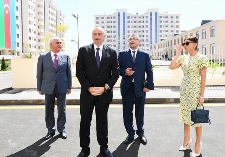 Президент Азербайджана принял участие в открытии жилого комплекса для вынужденных переселенцев (Фото-Видео-Обновлено)