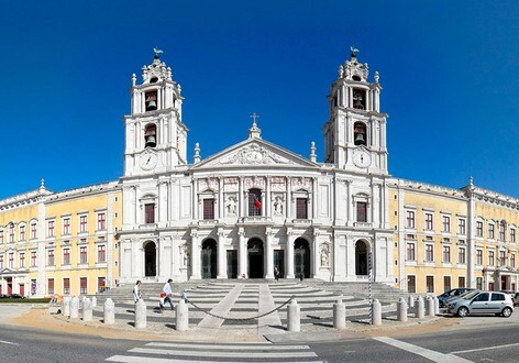 Дворец Мафра в Португалии включен в Список всемирного наследия