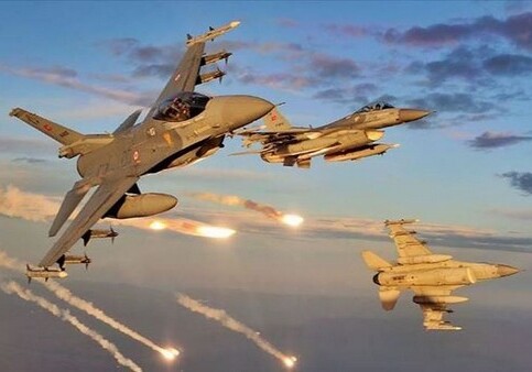 Турецкая авиация наносит удары по террористам в Ираке