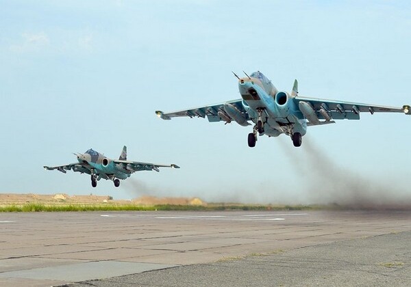 Су-25 ВВС Азербайджана совершили вылеты с боевой стрельбой (Фото-Видео)