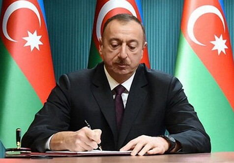 Президент Азербайджана поздравил Верховного главу Малайзии