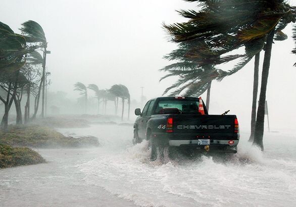 «Умберто» вместо «Дориана»: на Багамах сформировался новый тропический шторм