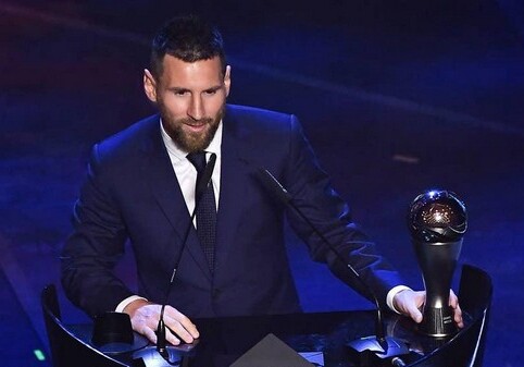 Месси признан лучшим футболистом года по версии ФИФА