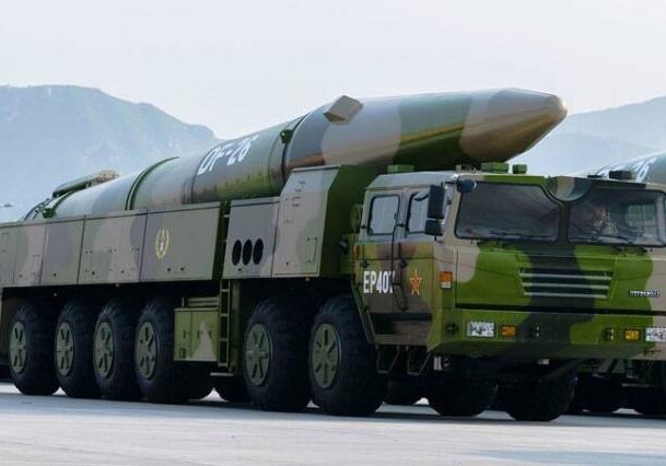 Китай представил новую сверхзвуковую баллистическую ракету