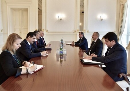Президент Азербайджана принял министра образования Турции (Обновлено)