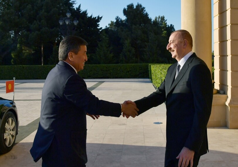 Ильхам Алиев провел встречу с президентом Кыргызстана Сооронбаем Жээнбековым (Фото-Обновлено)
