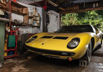 Найденную в заброшенном гараже Lamborghini продали за 1,2 млн фунтов