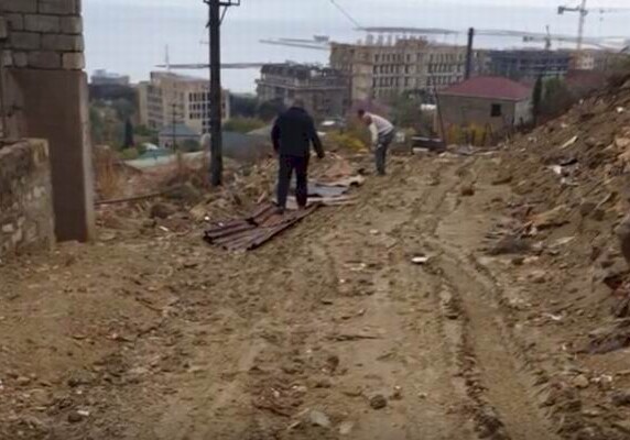 В Баку появился ад для жителей Байыла - Когда зашевелятся соответствующие ведомства (Видео)