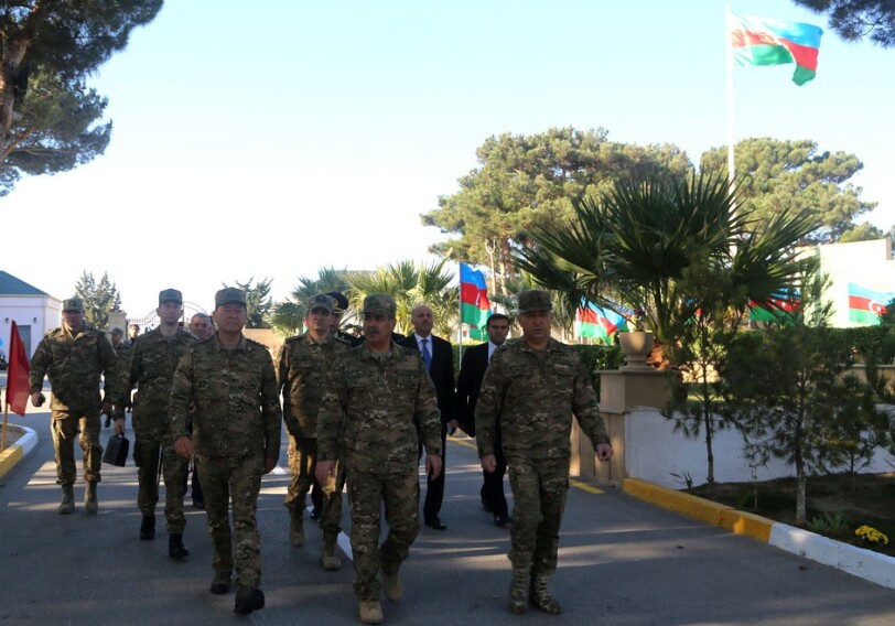 Министр Закир Гасанов отпраздновал День Государственного Флага в воинской части (Фото-Видео)